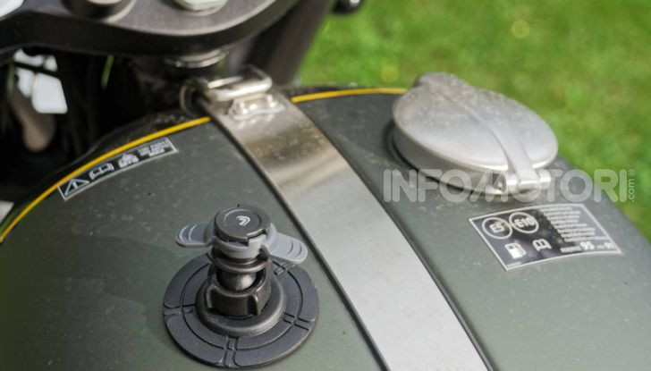 Recensione sistema Opti di Lampa da moto: fissare action cam e cellulare è più facile - Foto 25 di 35