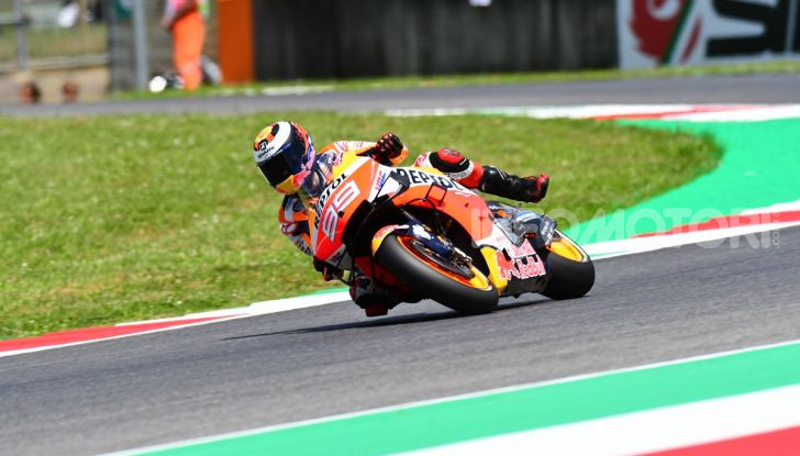 MotoGP 2019 GP d’Italia: Marquez firma il nuovo record del Mugello, Dovizioso solo nono e Rossi 18esimo - Foto 57 di 64