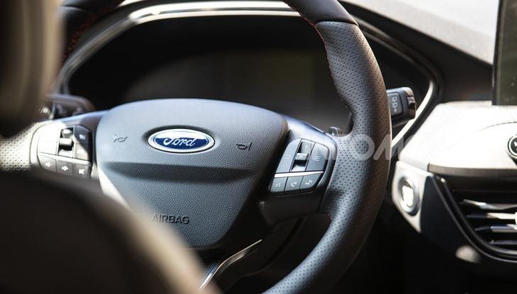 Prova Ford Focus Wagon 1.5 EcoBoost ST Line: per papà sportivi, ma non solo! - Foto 24 di 33