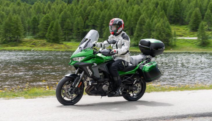 Prova Kawasaki Versys 1000 SE 2019, i 46 gradi più facili e comodi al mondo? - Foto 37 di 44