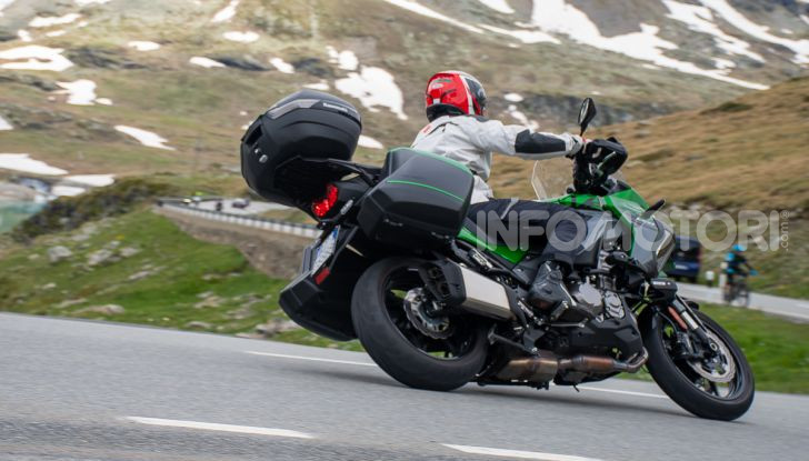 Prova Kawasaki Versys 1000 SE 2019, i 46 gradi più facili e comodi al mondo? - Foto 40 di 44