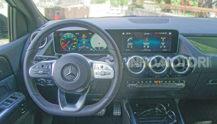 [VIDEO] Nuova Mercedes Classe B 2019: Prova, caratteristiche e opinioni - Foto 37 di 53
