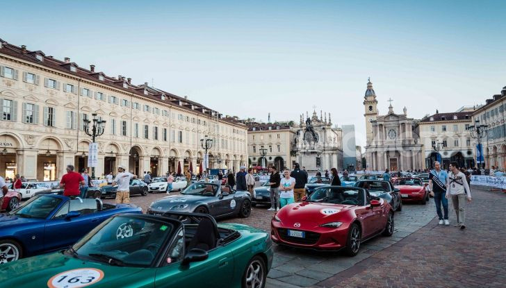 Mazda CX-30 e MX-5 protagoniste al Parco Valentino 2019 - Foto 3 di 34