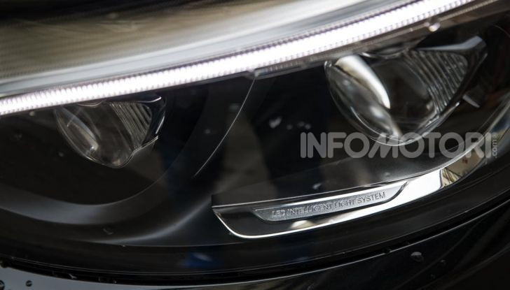 Mercedes-Benz GLC 350e: un passo in avanti verso l’elettrificazione - Foto 22 di 33