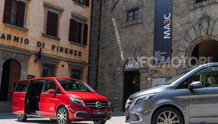 Prova Mercedes Classe V 2019, tutti i segreti del luxury van - Foto 15 di 42