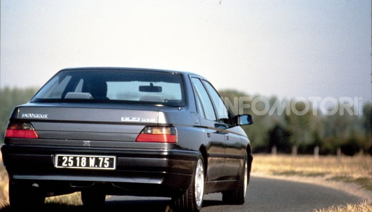 PEUGEOT 605 SV 24 – le quattro valvole esaltano l’ammiraglia - Foto 8 di 10