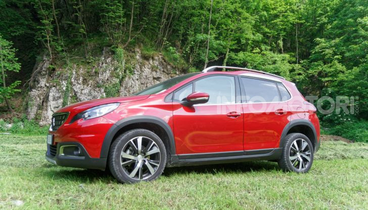 Prova video Peugeot 2008 BlueHDi 120 EAT6, l’abbinata che mancava! - Foto 18 di 48