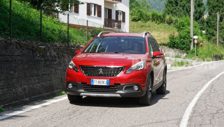Prova video Peugeot 2008 BlueHDi 120 EAT6, l’abbinata che mancava! - Foto 39 di 48