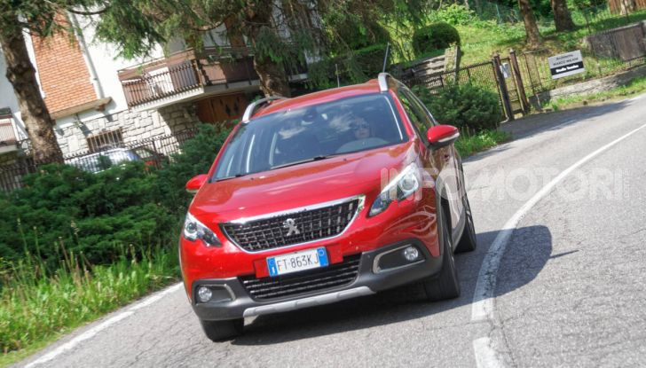 Prova video Peugeot 2008 BlueHDi 120 EAT6, l’abbinata che mancava! - Foto 40 di 48