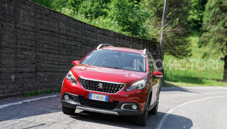 Prova video Peugeot 2008 BlueHDi 120 EAT6, l’abbinata che mancava! - Foto 41 di 48