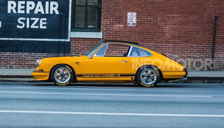 Porsche 911 S 2.7 del 1967 si veste da Bumblebee - Foto 11 di 26