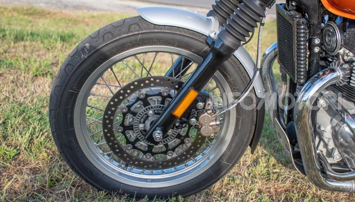 Royal Enfield prepara la sorpresa: una scrambler da 650 cc - Foto 7 di 29