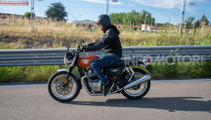 Royal Enfield prepara la sorpresa: una scrambler da 650 cc - Foto 28 di 29