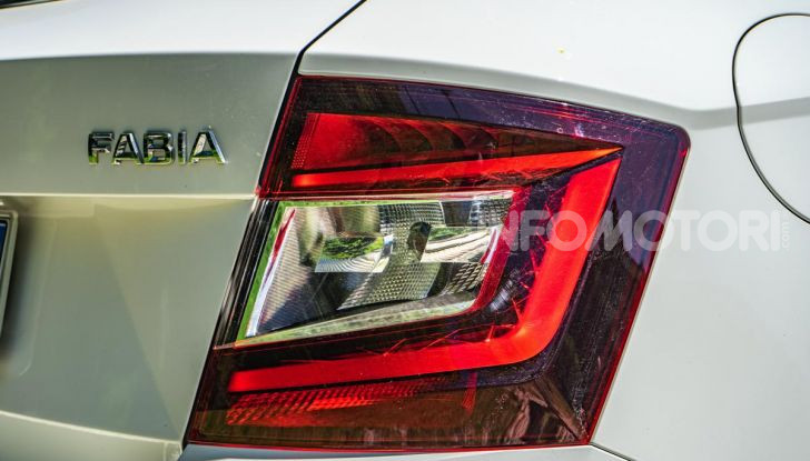 [VIDEO] Prova su strada Skoda Fabia Twin Color 90CV 2019: Auto intelligente! - Foto 18 di 21