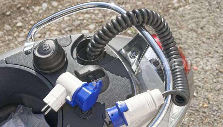 Moto e scooter elettrici: il bollo si paga dopo i primi 5 anni gratuiti? - Foto 44 di 44