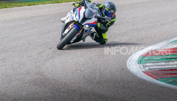 [VIDEO] Prova BMW S1000RR 2019: l’apoteosi dell’eccellenza - Foto 1 di 50