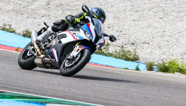 [VIDEO] Prova BMW S1000RR 2019: l’apoteosi dell’eccellenza - Foto 4 di 50