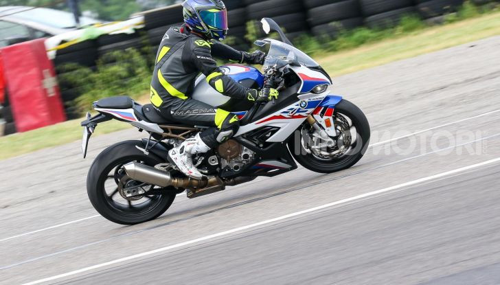 [VIDEO] Prova BMW S1000RR 2019: l’apoteosi dell’eccellenza - Foto 8 di 50