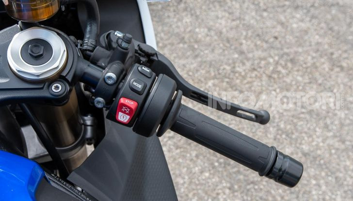 [VIDEO] Prova BMW S1000RR 2019: l’apoteosi dell’eccellenza - Foto 29 di 50