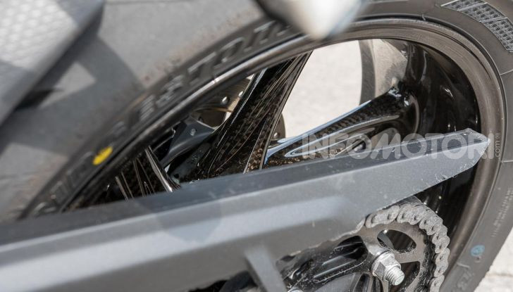 [VIDEO] Prova BMW S1000RR 2019: l’apoteosi dell’eccellenza - Foto 32 di 50