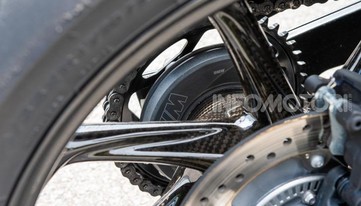 [VIDEO] Prova BMW S1000RR 2019: l’apoteosi dell’eccellenza - Foto 33 di 50