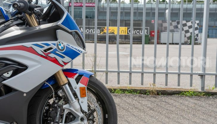 [VIDEO] Prova BMW S1000RR 2019: l’apoteosi dell’eccellenza - Foto 34 di 50