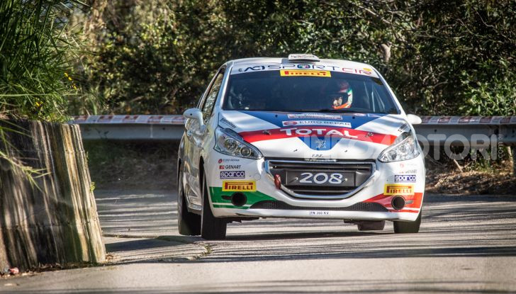 Ciuffi difende la leadership nel campionato 2RM con la PEUGEOT 208R2 ufficiale - Foto 2 di 3