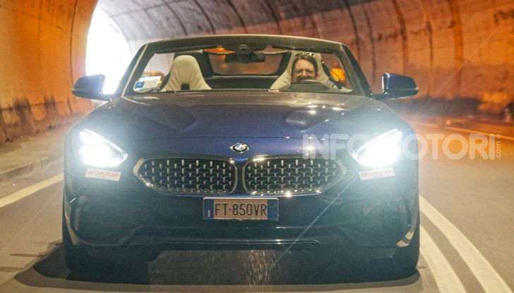 [VIDEO] Prova BMW Z4 20i: la spider di Monaco si fa più matura e seriosa - Foto 2 di 55