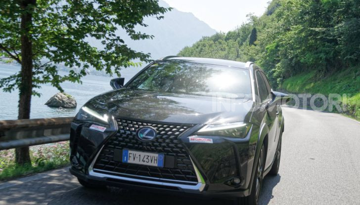 [VIDEO] Lexus UX 250h, il premium hybrid ha l’asso nella manica! - Foto 8 di 58