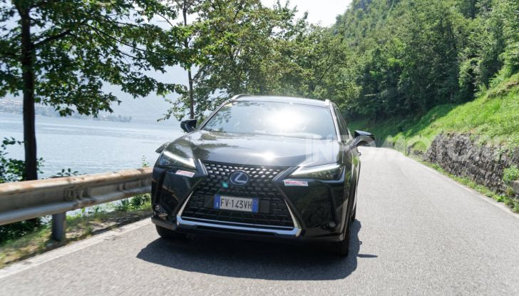 [VIDEO] Lexus UX 250h, il premium hybrid ha l’asso nella manica! - Foto 10 di 58