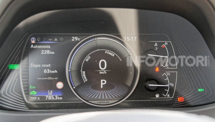 [VIDEO] Lexus UX 250h, il premium hybrid ha l’asso nella manica! - Foto 17 di 58