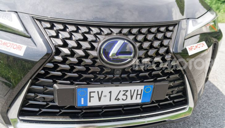 [VIDEO] Lexus UX 250h, il premium hybrid ha l’asso nella manica! - Foto 51 di 58