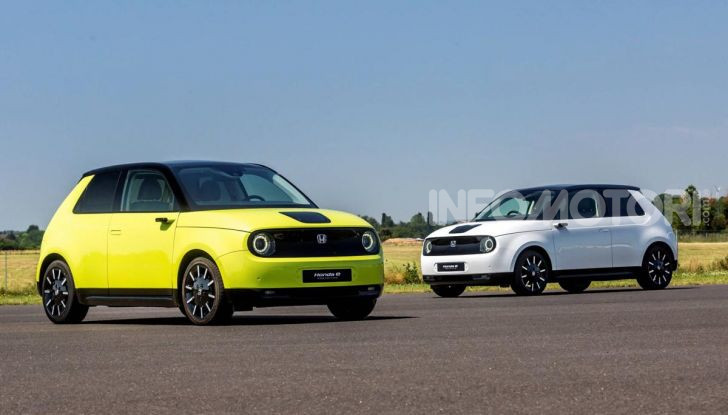 Honda e: tutto quello che sappiamo sulla citycar elettrica retrò - Foto 21 di 35