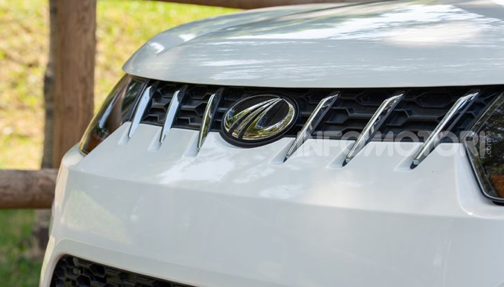Mahindra completa l’offerta in Italia con KUV100 e XUV500 - Foto 8 di 23