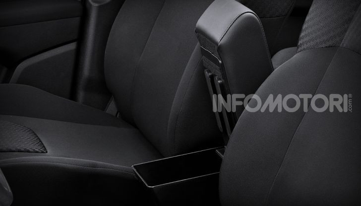 Mahindra completa l’offerta in Italia con KUV100 e XUV500 - Foto 14 di 23