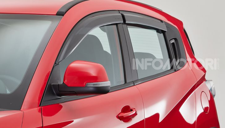 Mahindra completa l’offerta in Italia con KUV100 e XUV500 - Foto 17 di 23