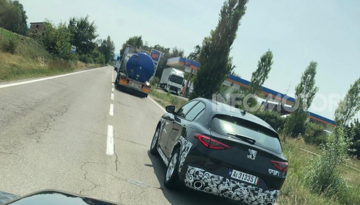 Il SUV compatto Maserati potrebbe debuttare a breve - Foto 4 di 4