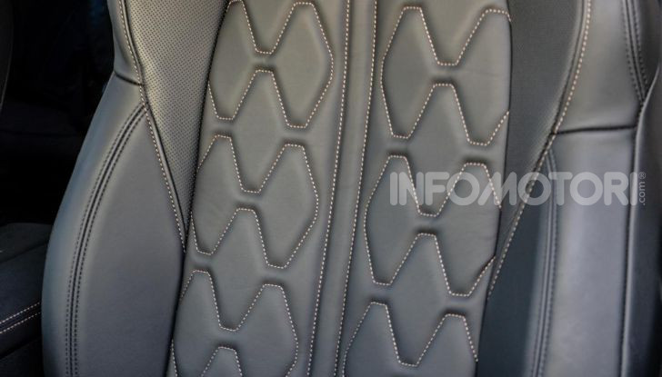 Prova Peugeot 3008 GT Line 2019: vero premium senza rinunce - Foto 35 di 42