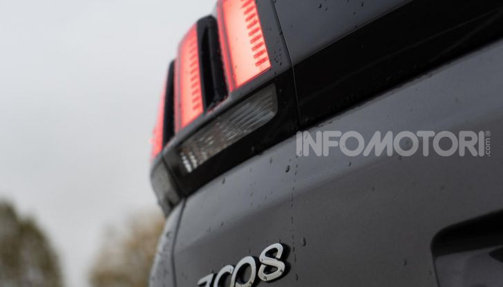 Prova Peugeot 3008 GT Line 2019: vero premium senza rinunce - Foto 13 di 42