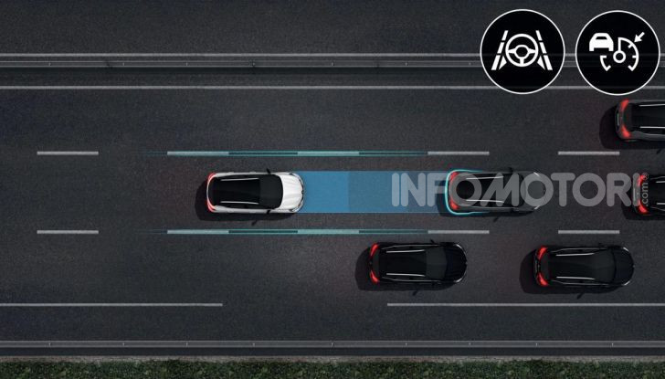 Nuova Renault Captur 2019: SUV d’alto design con variante Plug-In Hybrid - Foto 27 di 47