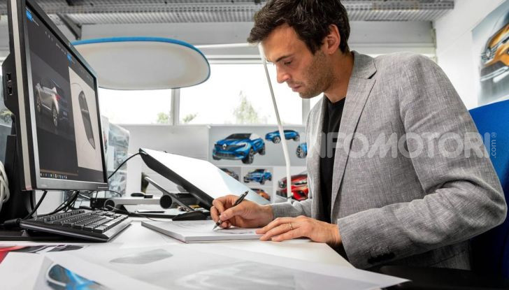 Nuova Renault Captur 2019: SUV d’alto design con variante Plug-In Hybrid - Foto 31 di 47