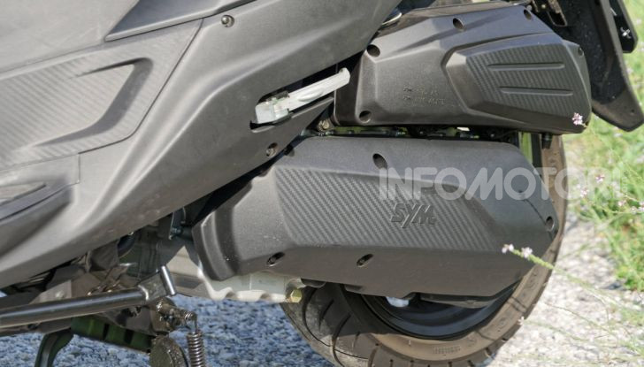 Prova SYM Joymax 300 Z, non solo un prezzo allettante! - Foto 29 di 34