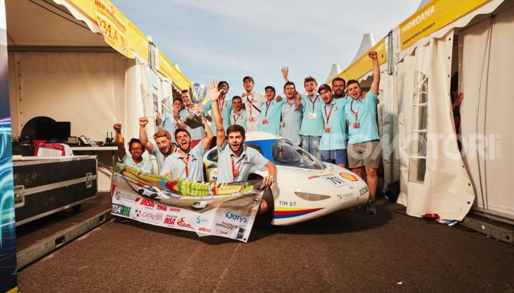 Gara all’auto che consuma meno: il record è di quasi 3.000Km con un litro di benzina - Foto 21 di 31