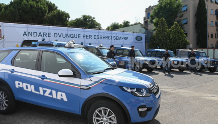 30 Land Rover Discovery consegnate alla Polizia di Stato - Foto 2 di 7
