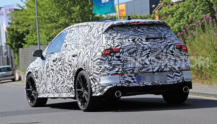 Nuova Volkswagen Golf GTI, primi dati e dettagli - Foto 8 di 15