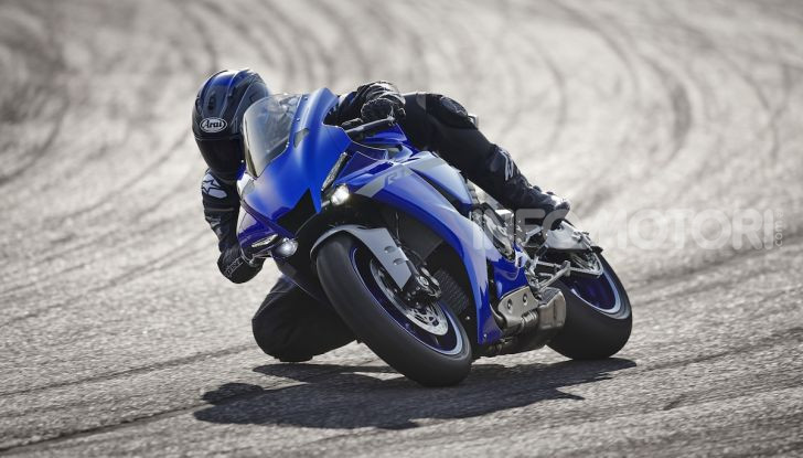 Yamaha YZF-R1: il modello 2023 potrebbe essere “solo pista” - Foto 3 di 39