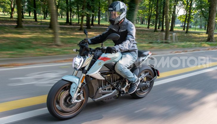 Zero Motorcycles: un Rapid Charger in regalo per chi sceglie la Zero SR/F - Foto 2 di 58
