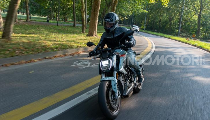Zero Motorcycles: un Rapid Charger in regalo per chi sceglie la Zero SR/F - Foto 1 di 58