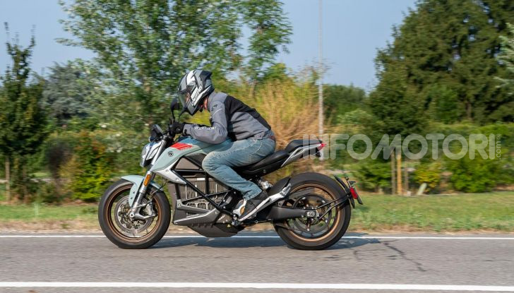 Zero Motorcycles: un Rapid Charger in regalo per chi sceglie la Zero SR/F - Foto 18 di 58