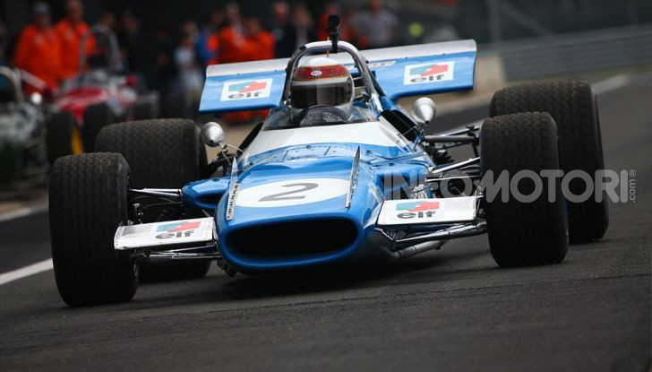 F1: Jackie Stewart torna in pista a Silverstone all’età di 80 anni - Foto 1 di 9